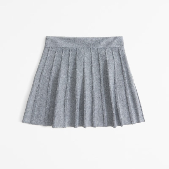 Abercrombie & Fitch Kids Girls Grey Sweater Pleated Skirt Size‎ 11/12 NWT - Picture 1 of 5